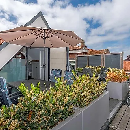 Fantastic With Roof Terrace 2*